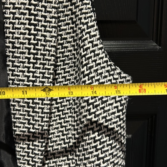 Suzy Shier business vest - Picture 2 of 2